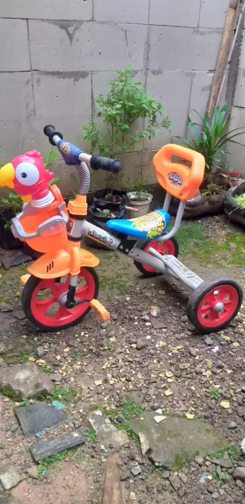Sepeda roda3 merk Family