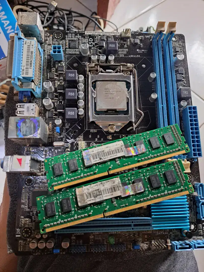 Core i3 3250 ASUS H61M-C