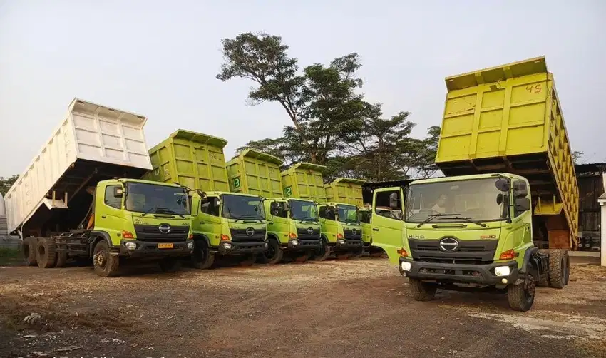 Dijual dump truk index 29 ex tambang
