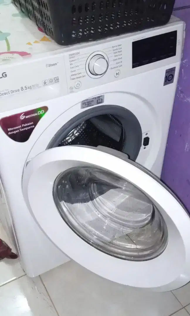 BU Mesin Cuci frontloading LG 8,5kg touchscreen LIKENEW,95% mulus,nego