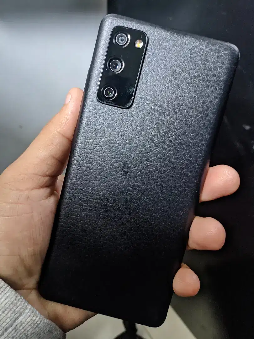 Samsung s20fe 8/128