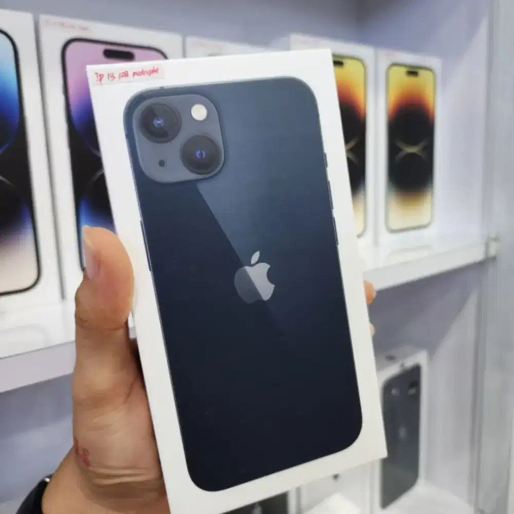 Produk iphone 13