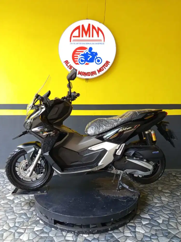 HONDA ADV 160 CBS 2024 B DEPOK, KM 3XX. CASH / CREDIT.