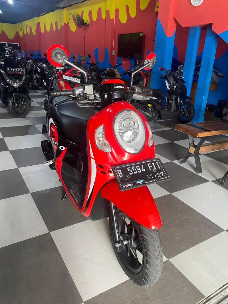 JUAL CASH KREDIT HONDA SCOOPY SPORTY TAHUN 2022