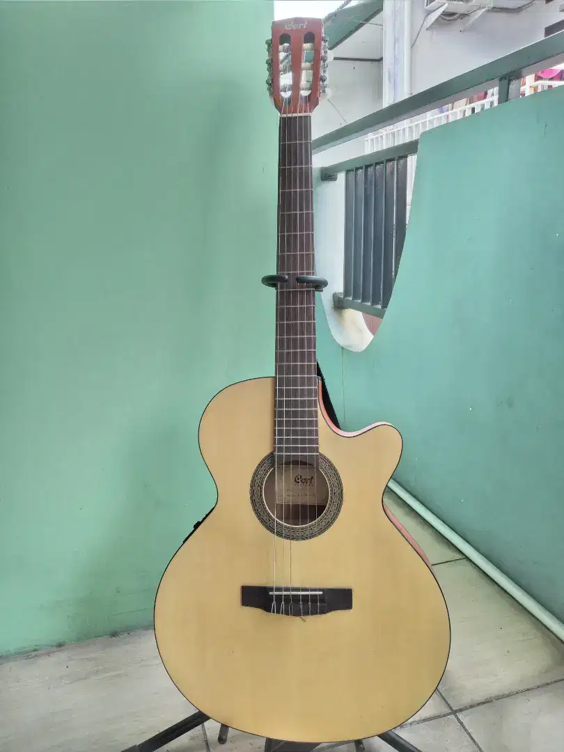 GITAR Cort CEC1 OP nilon elektrik