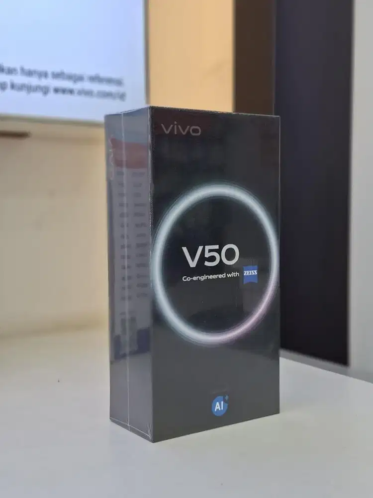 VIVO V50 5g 12+12/256