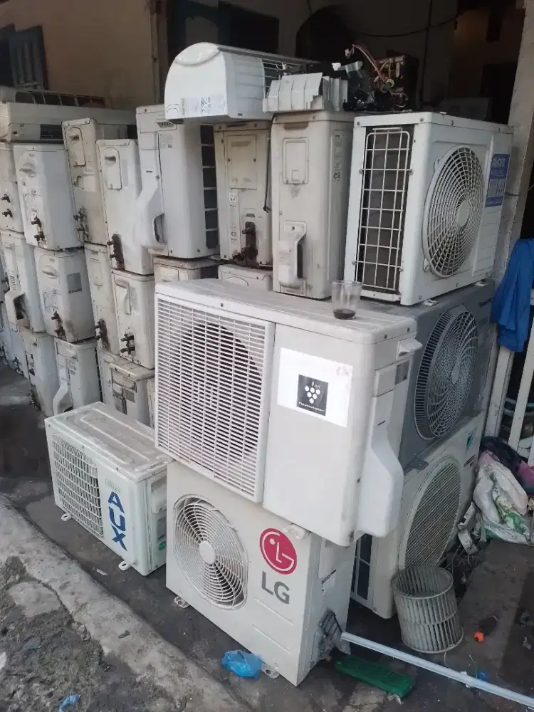 Jual Beli Ac Bekas dan ac rusak Surabaya