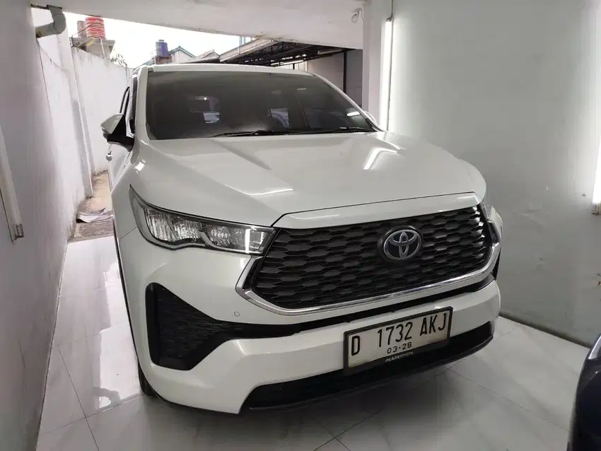 Toyota Xenix V 2.0 Bensin Matic 2022