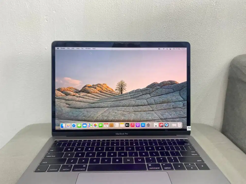 MACBOOK PRO 2017 13 INCH 8/256GB INTEL CORE i5