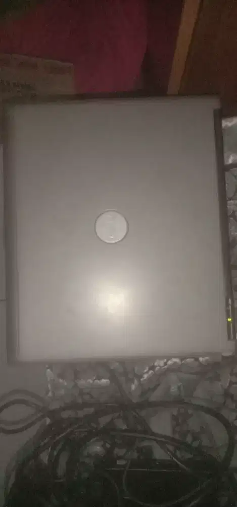 Di jual laptop dell latitude D410