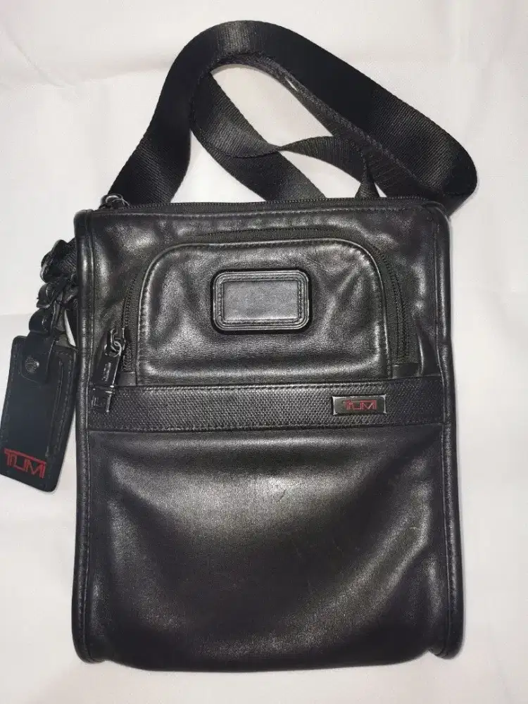 Tumi Alpha Pocket Bag tas selempang