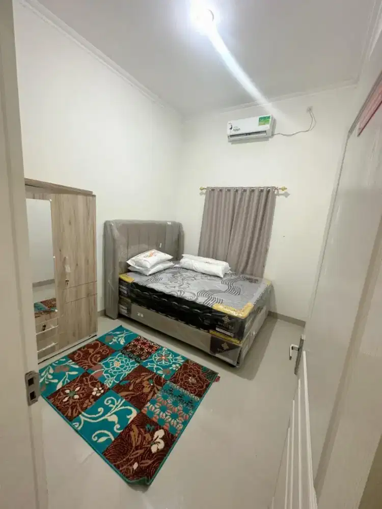 Sewa rumah Tengah Kota, Strategis Dekat Pasar, Mall, Sekolah, Kantoran
