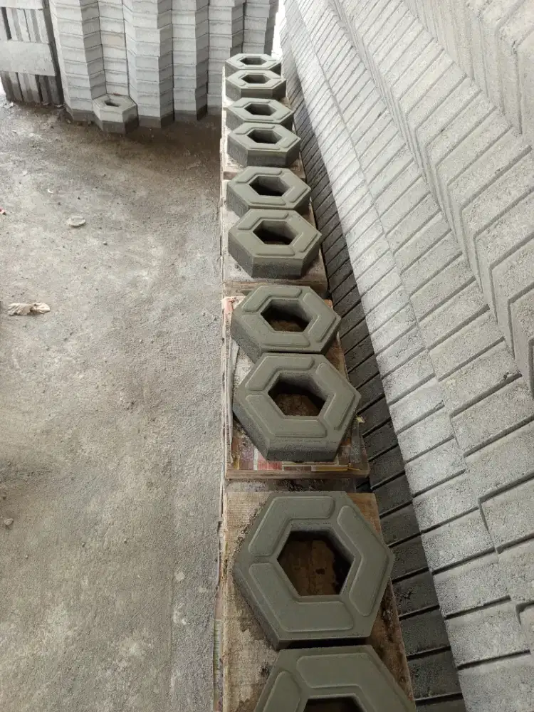 Gress Blok paving Rumput.