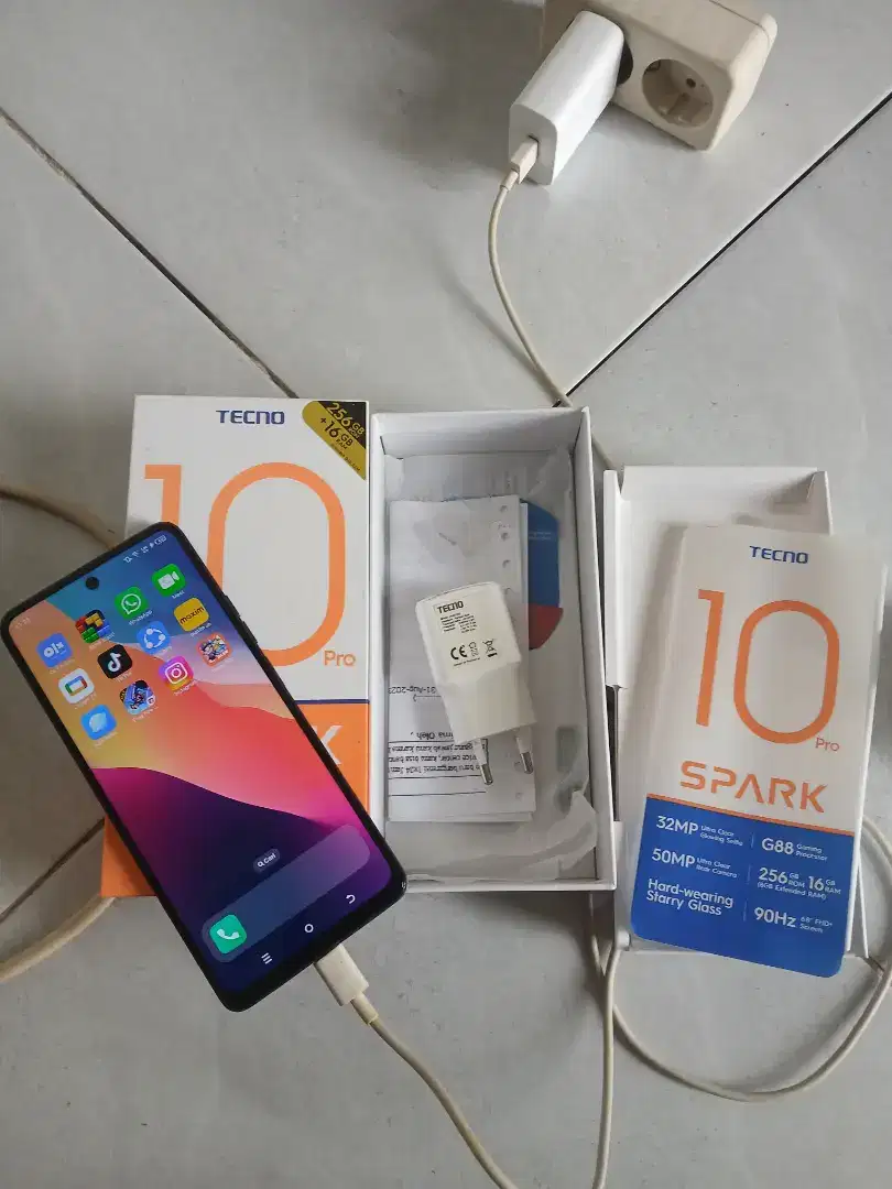 Techno spark 10 pro 8/256