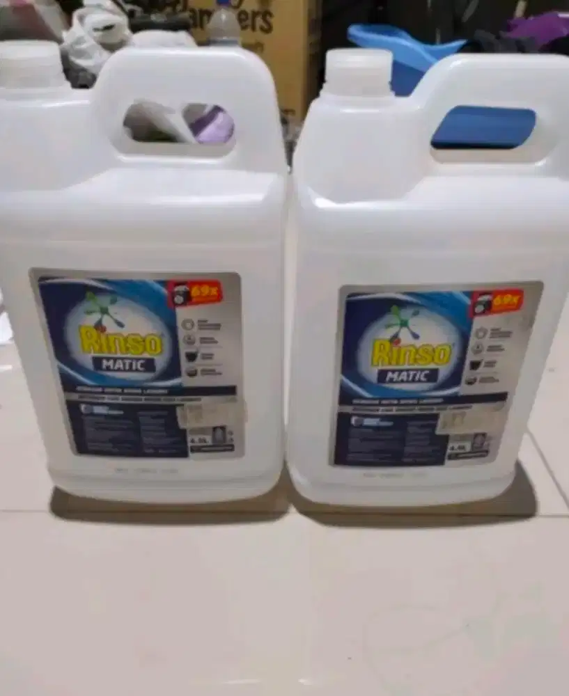 Jerigen bekas rinso matic