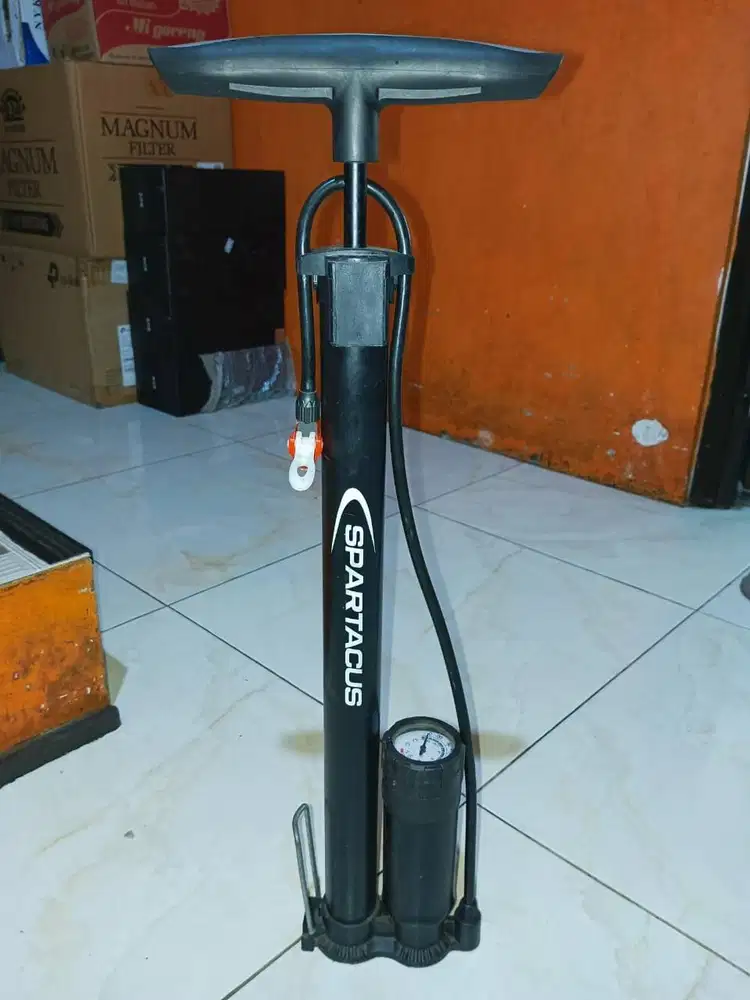 Pompa ban, pompa angin tabung meter/high pressure Spartacus
