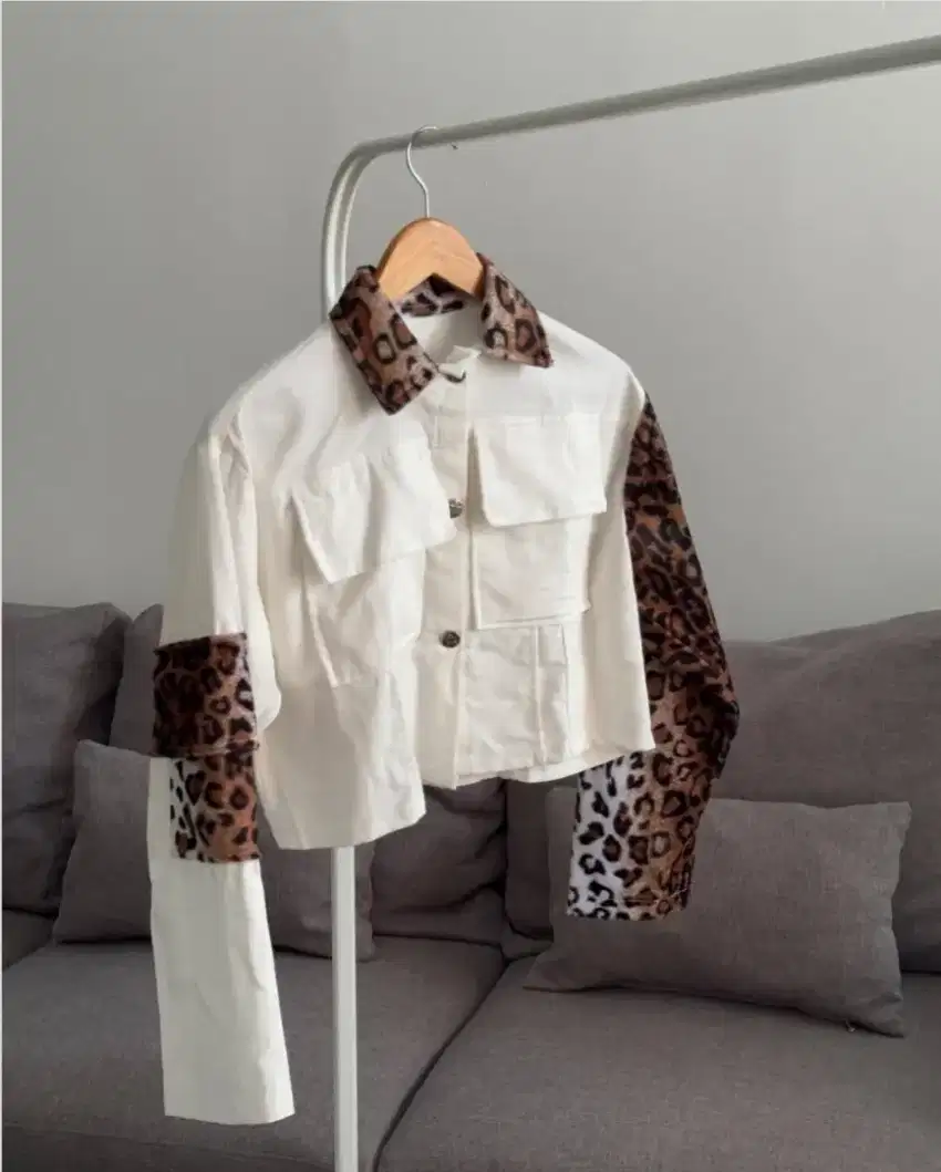Jaket Motif Macan
