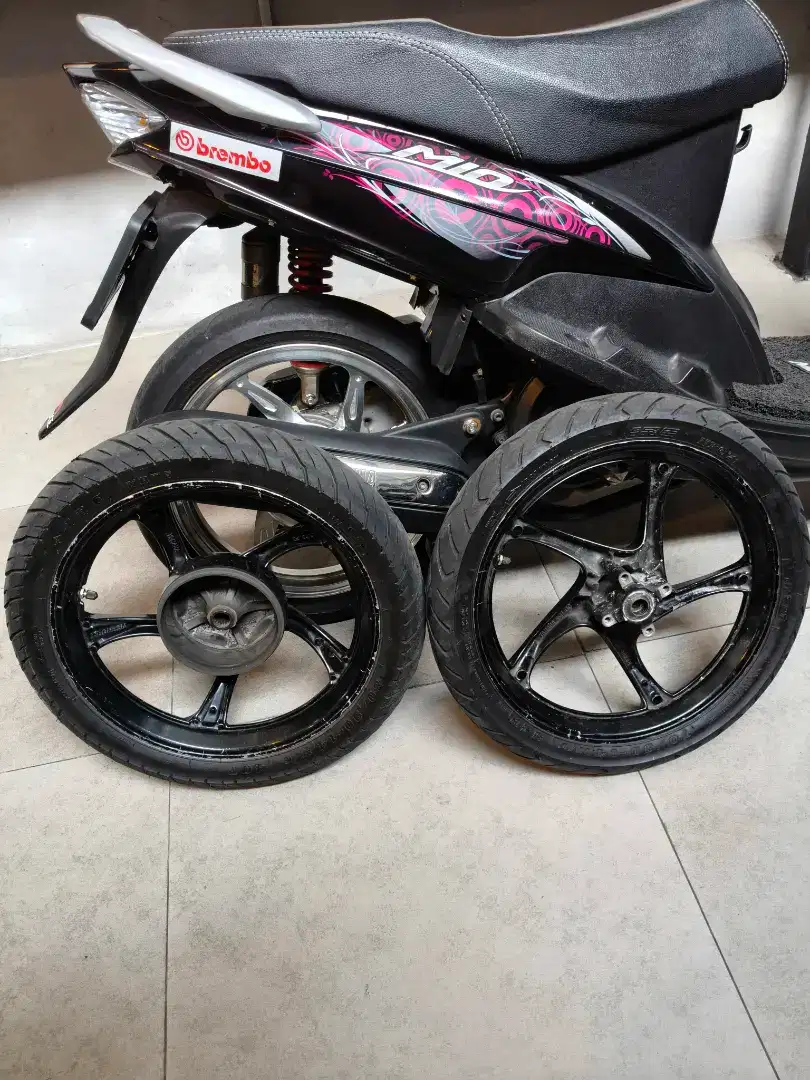 Velg Asli copotan Yamaha Mio dan Ban Baru D/B Produksi 2024
