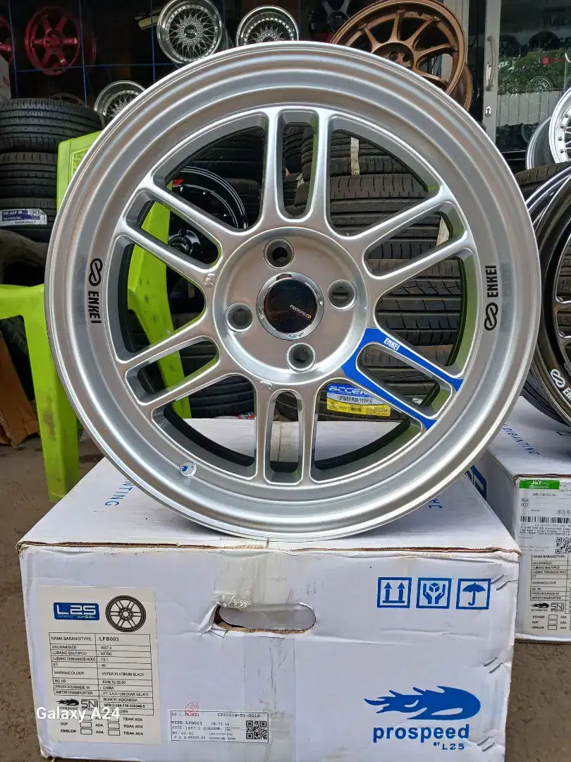 Enkei rpf1 ring 16x7 4x100 ET 40 flow forming 4pcs