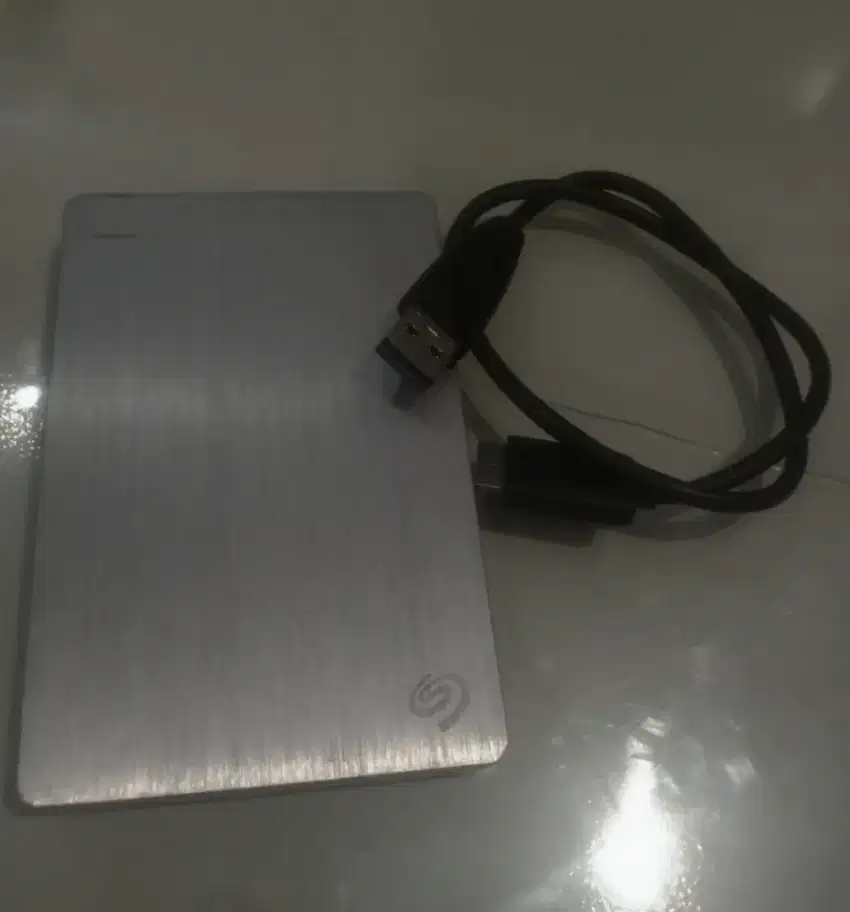 Hardisk eksternal Seagate 1TB