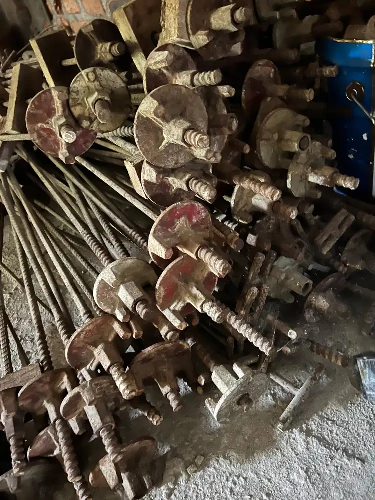 DIJUAL TIE ROD BEKISTING DIAMETER 16 MM UNTUK BANGUNAN