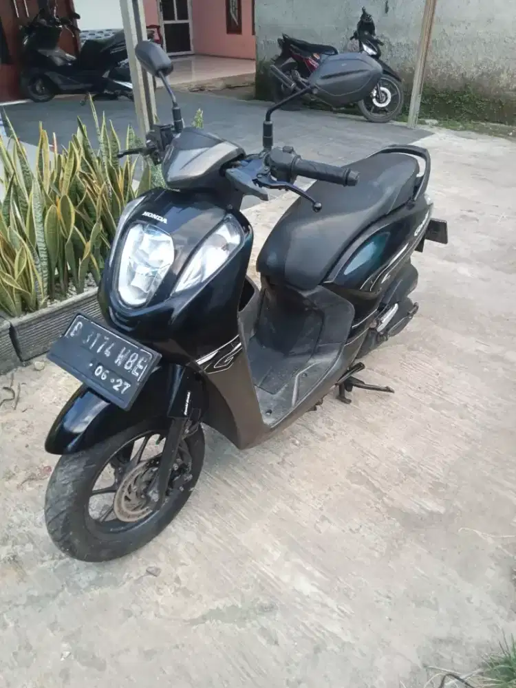 Honda Genio Cbs Iss Hitam Golssy