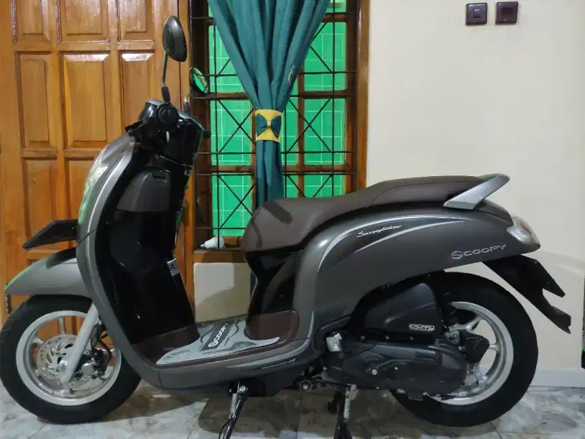 Simpanan low km scoopy stylish cbs iss persis baru no minus pajak baru