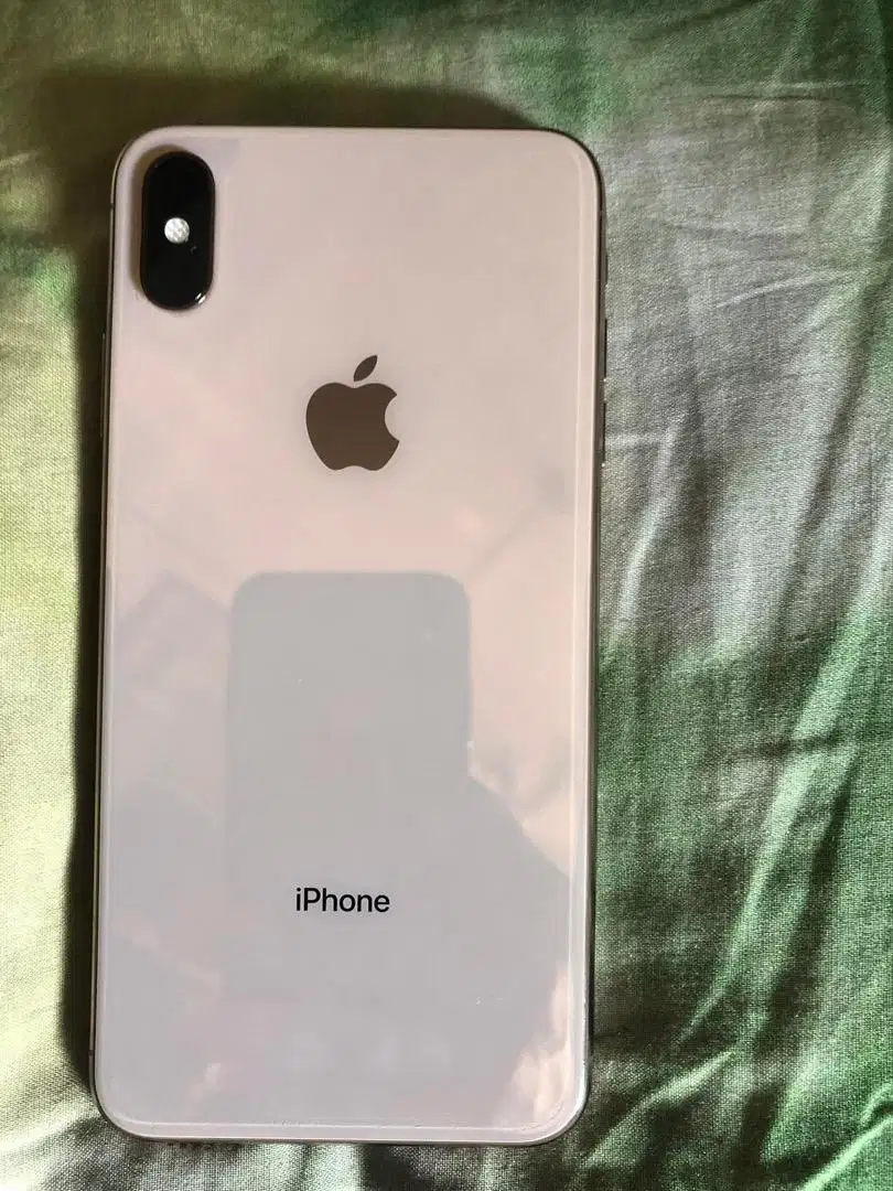 iPhone XS MAX Lock iCloud & Passcode
