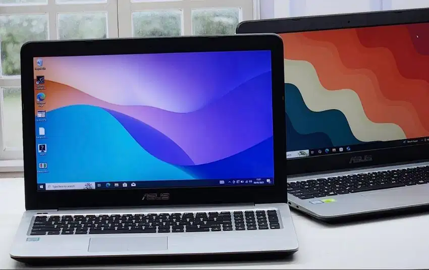 LAPTOP DESIGN GAME MURAH !!! ASUS X556U INTEL CORE I5 DUAL VGA NVIDIA