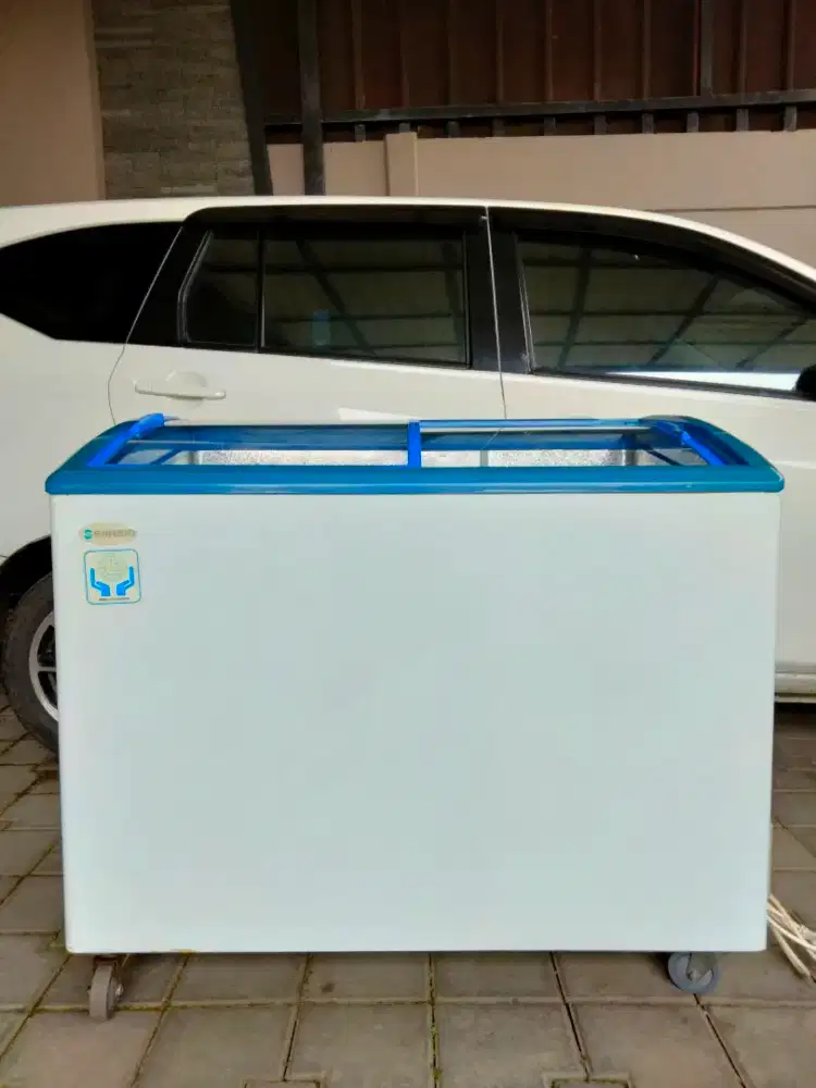 SANSIO SAN 303 SF. Sliding Freezer