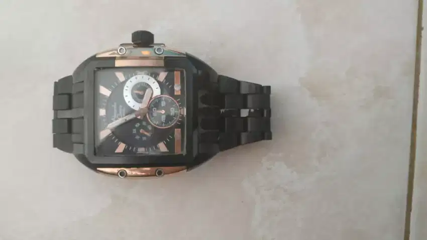 Jam tangan pria ,Alexander Christy