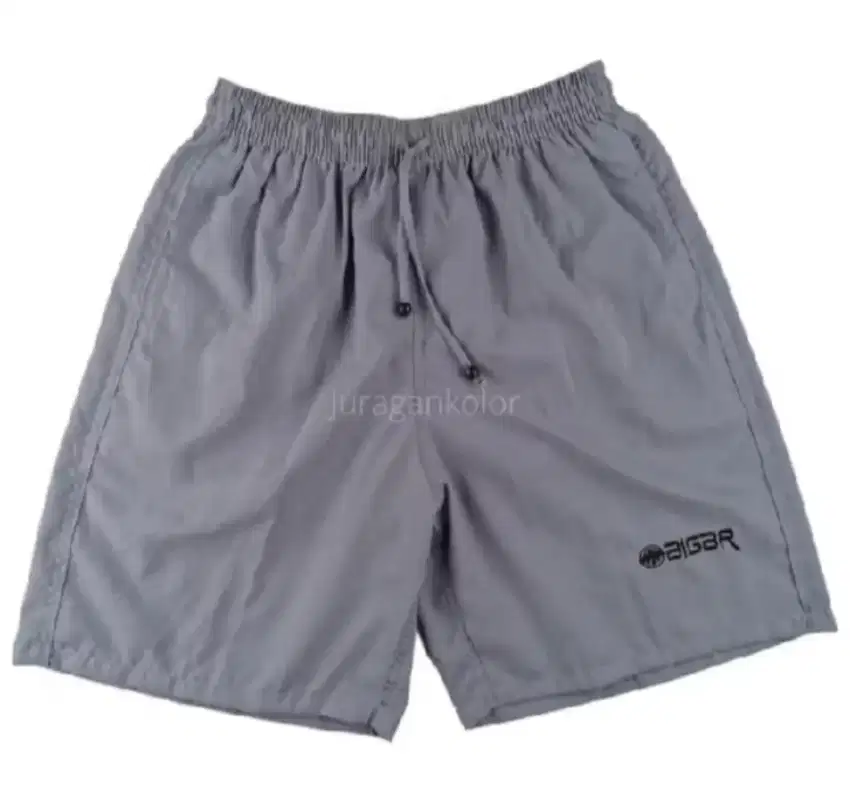 Celana Pendek Bahan Sogo Polyester Size L to XL Abuabu Muda
