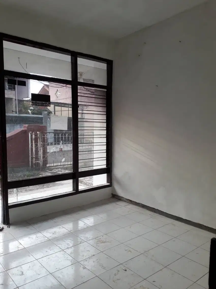 Ext.T.pastur jarang ada rumah+pav utk kantor usaha  distributor kantor