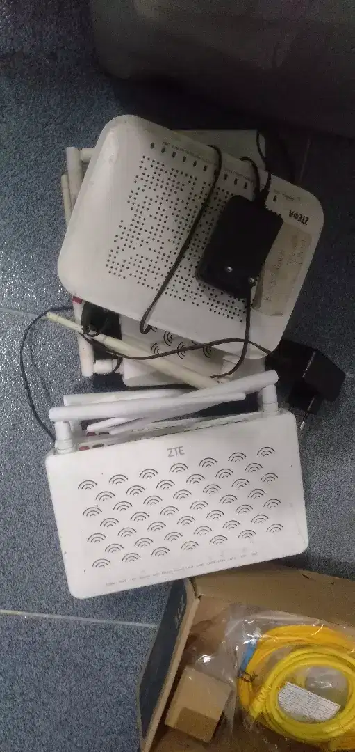 4 unit Router Wi-Fi