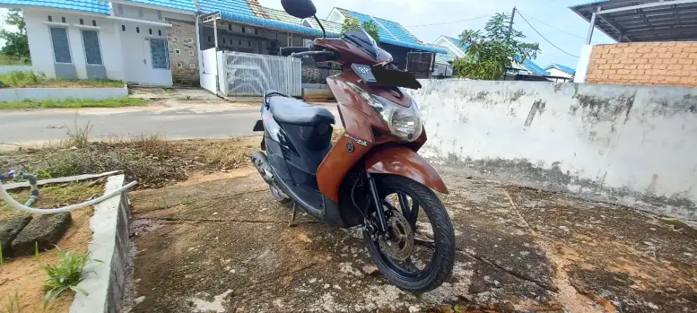Dijual murah Yamaha Mio Soul Tahun 2011 untuk antar anak sekolah