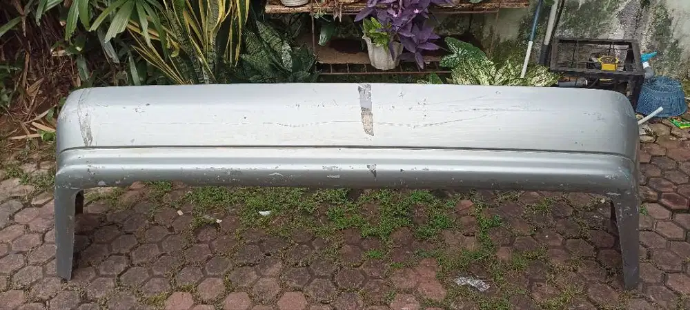 Bemper belakang Mercy w203 part number