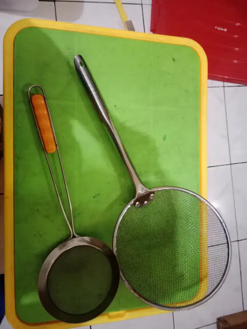 Saringan minyak untuk gorengan