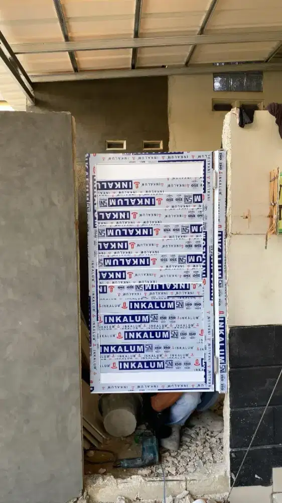 Pintu Koboy alumunium