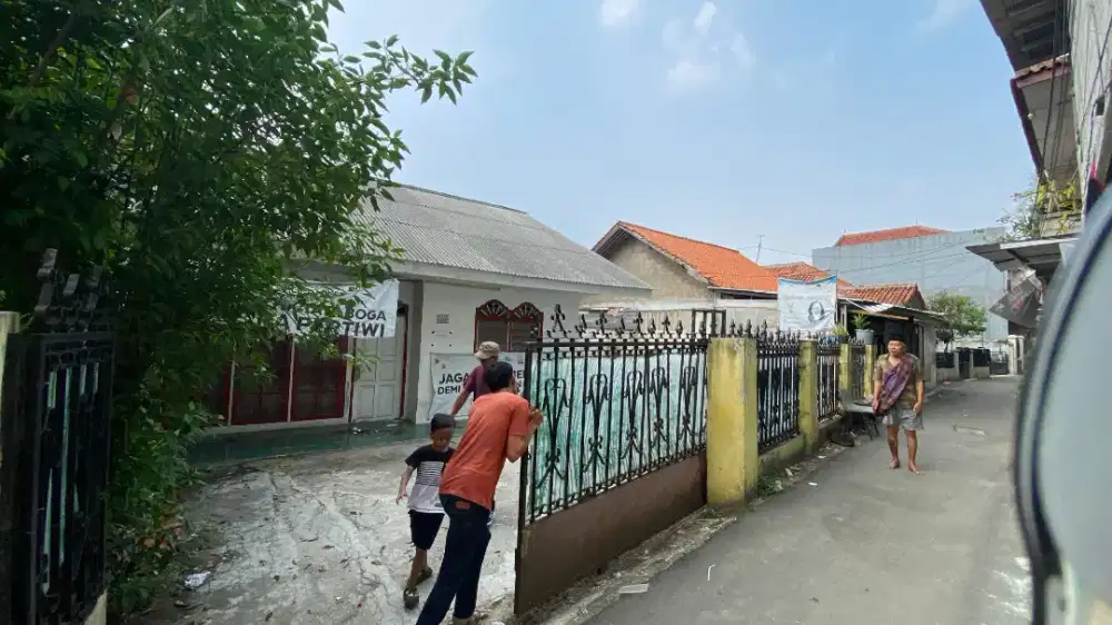 Tanah + Bangunan Strategis di Pondok Cabe – 100M dari Jalan Raya