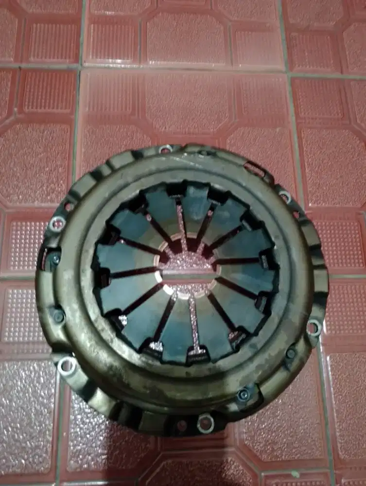 Matahari kopling Sigra 1200cc