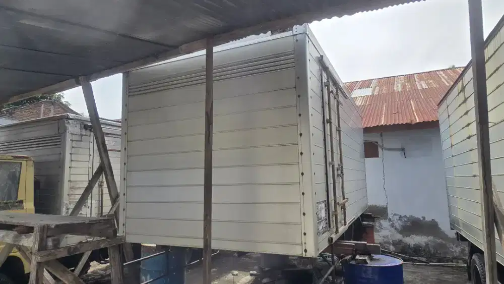 Jual Box Aluminium (engkel 6 Roda)
