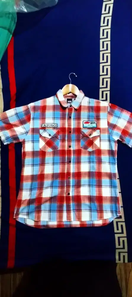 Kemeja Vans Size LL/XL