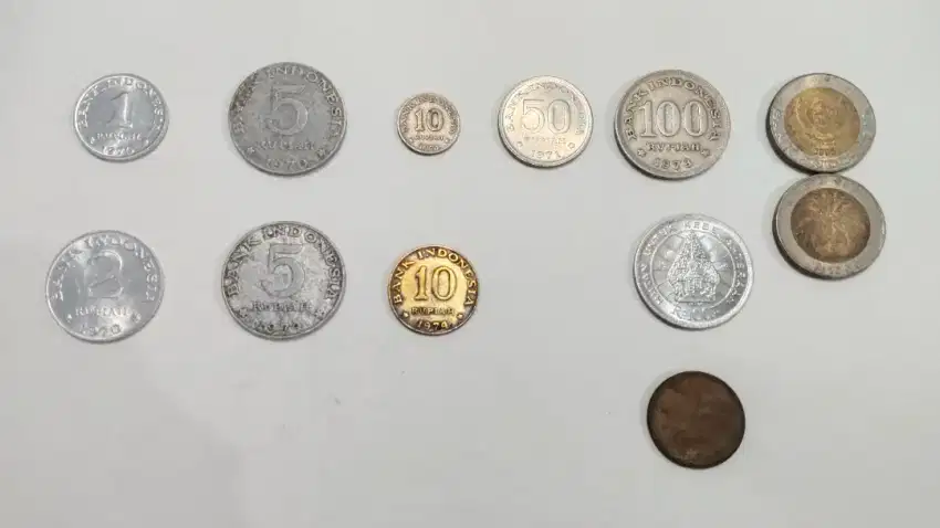 JUAL UANG KUNO / NUMISMATIK.
