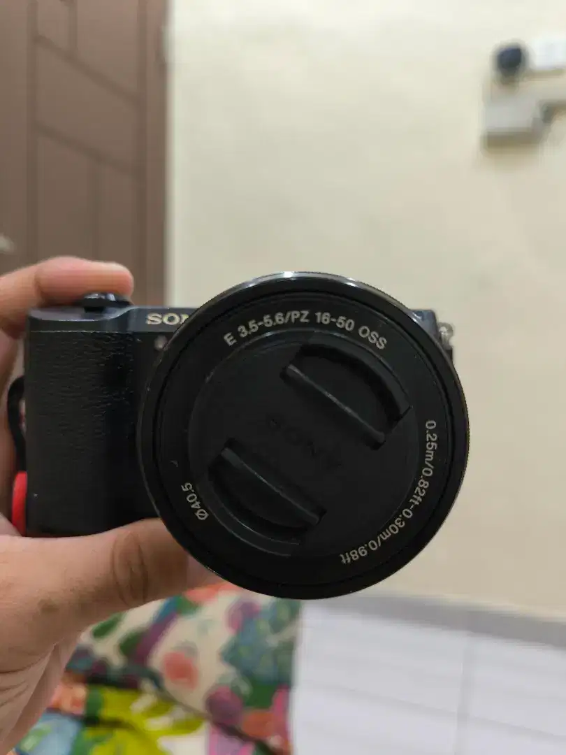 SONY A5100 Mirroless frame APS-C