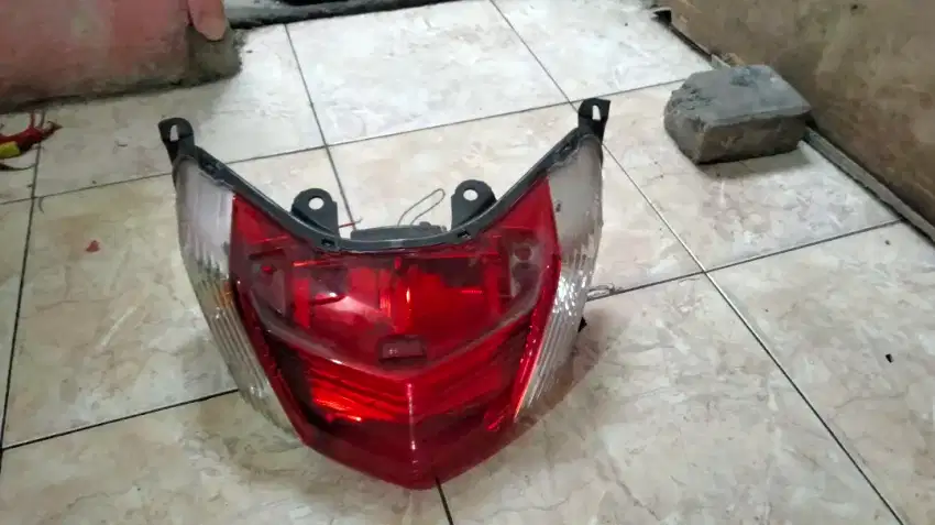 Di jual lampu lap stop blkng n max msh mulus