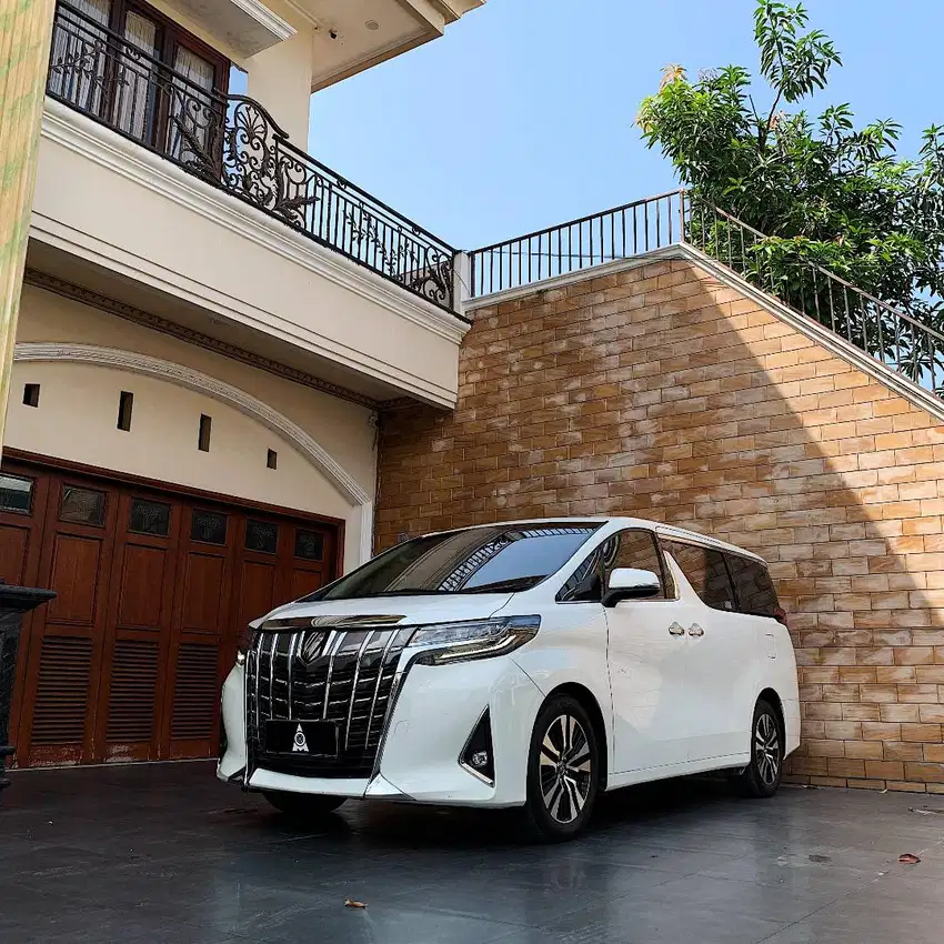 Toyota Alphard Type 2.5 G  A/T Tahun  2018