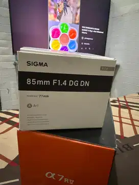 Lensa signa f1.4 DG DN dipake gk sampe 10 kali dari beli
