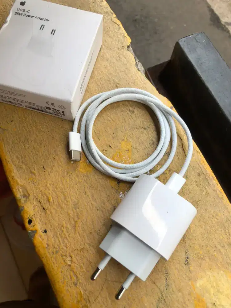 charger iphone 15 C to C