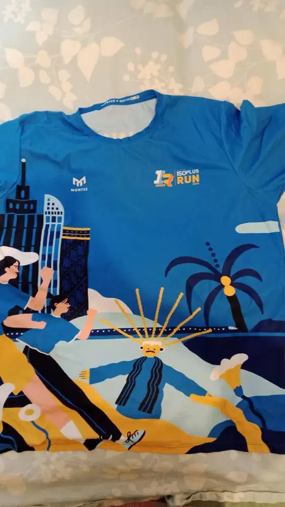 Kaos Isoplus Run Original - Ukuran 2XL (Bekas)