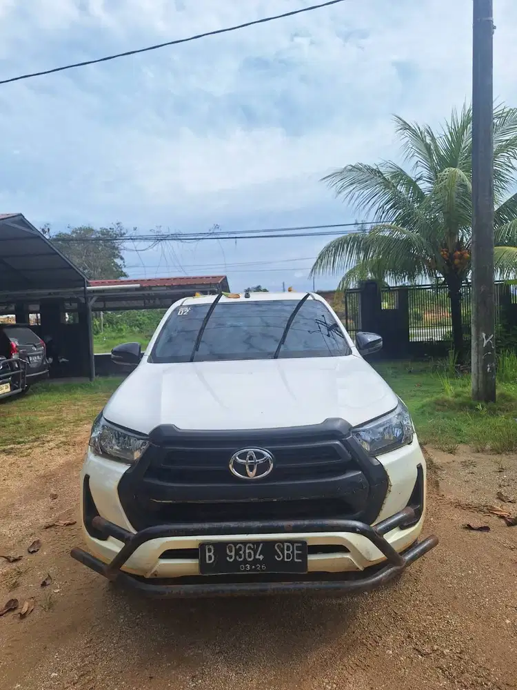 DIJUAL MOBIL HILUX DOUBLE CABIN BEKAS PEMAKAIAN TAMBANG